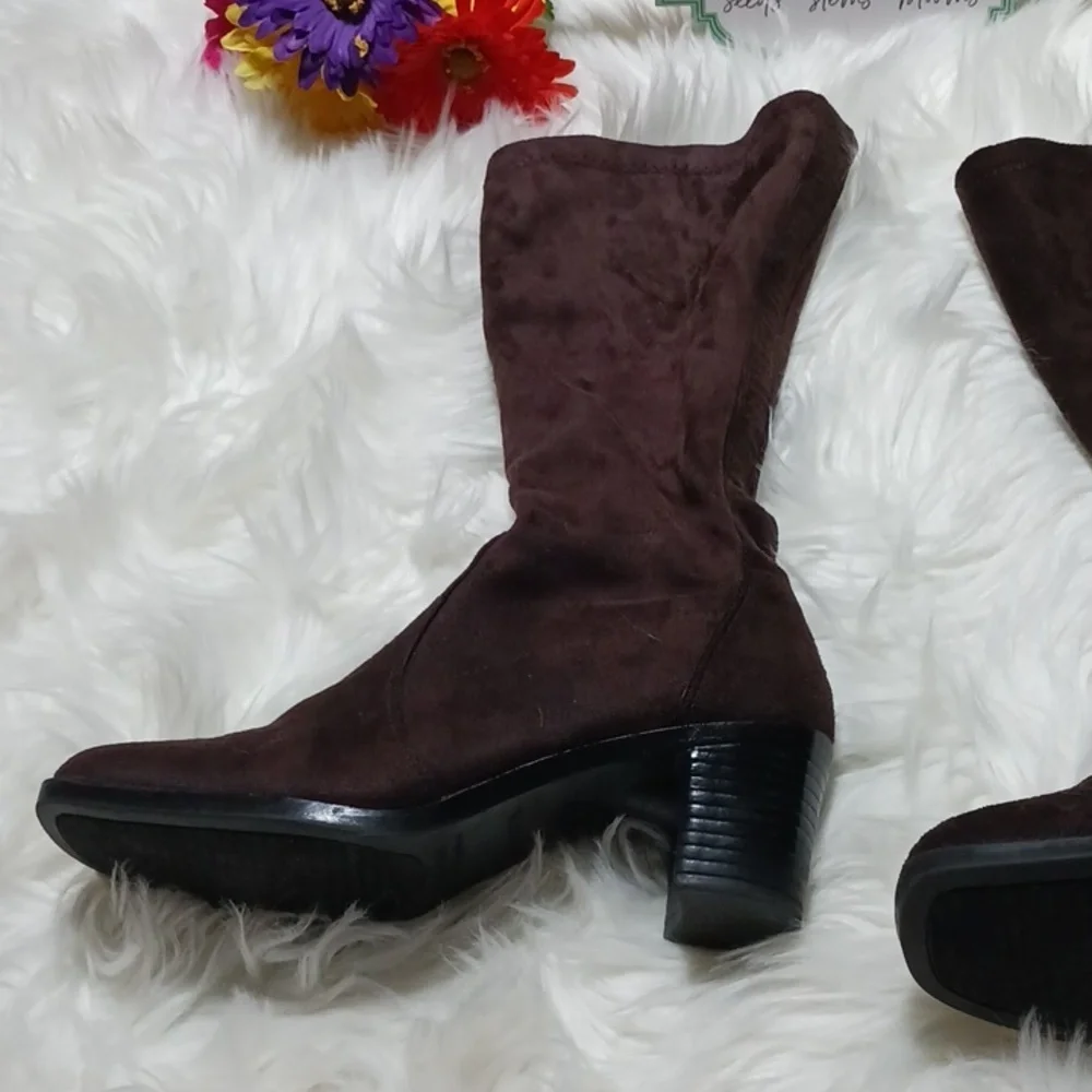 George 8.5 Brown fabric mid-rise boots, like new.